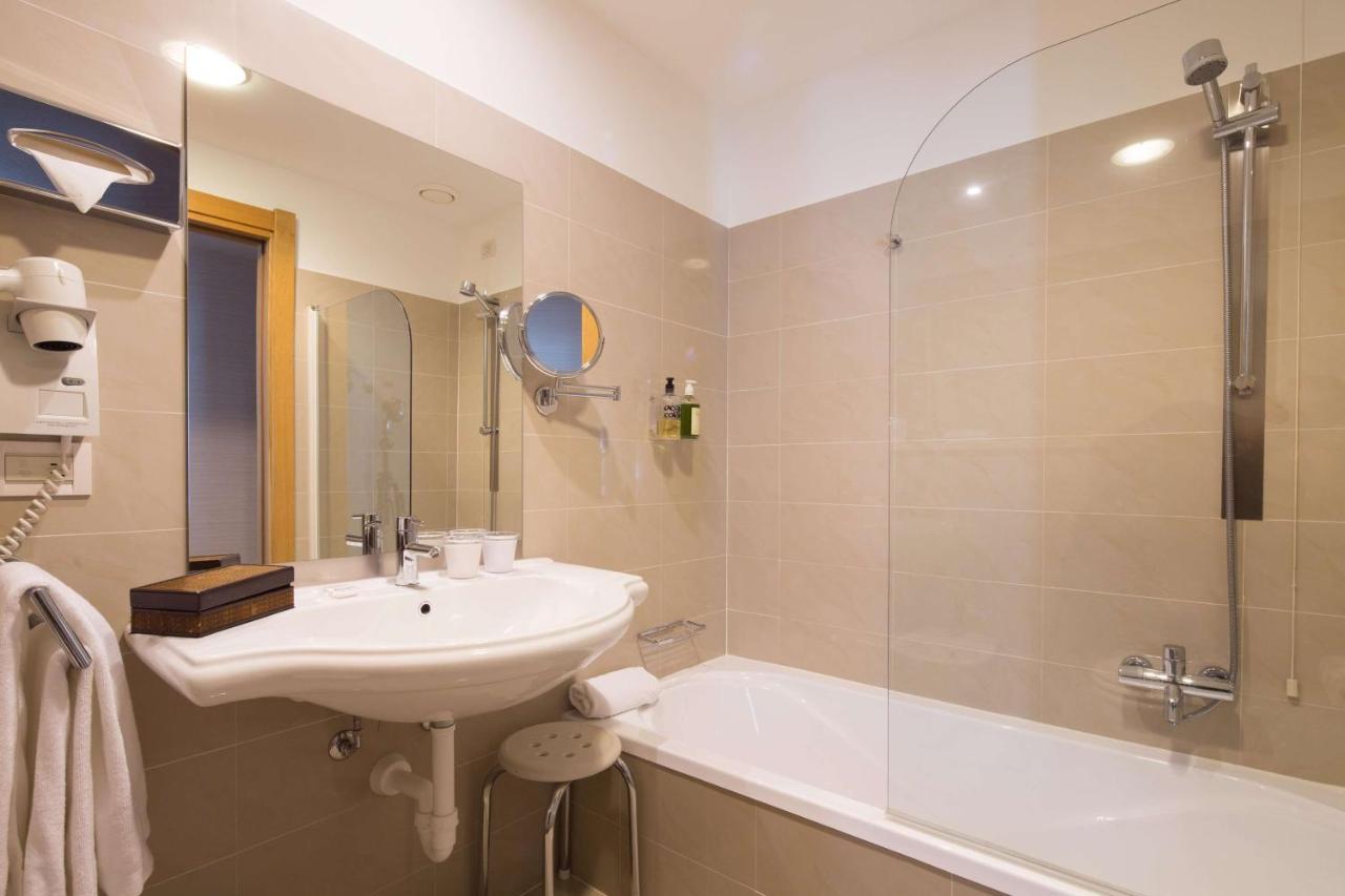 Best Western Ivrea Crystal Palace Банкетте Экстерьер фото