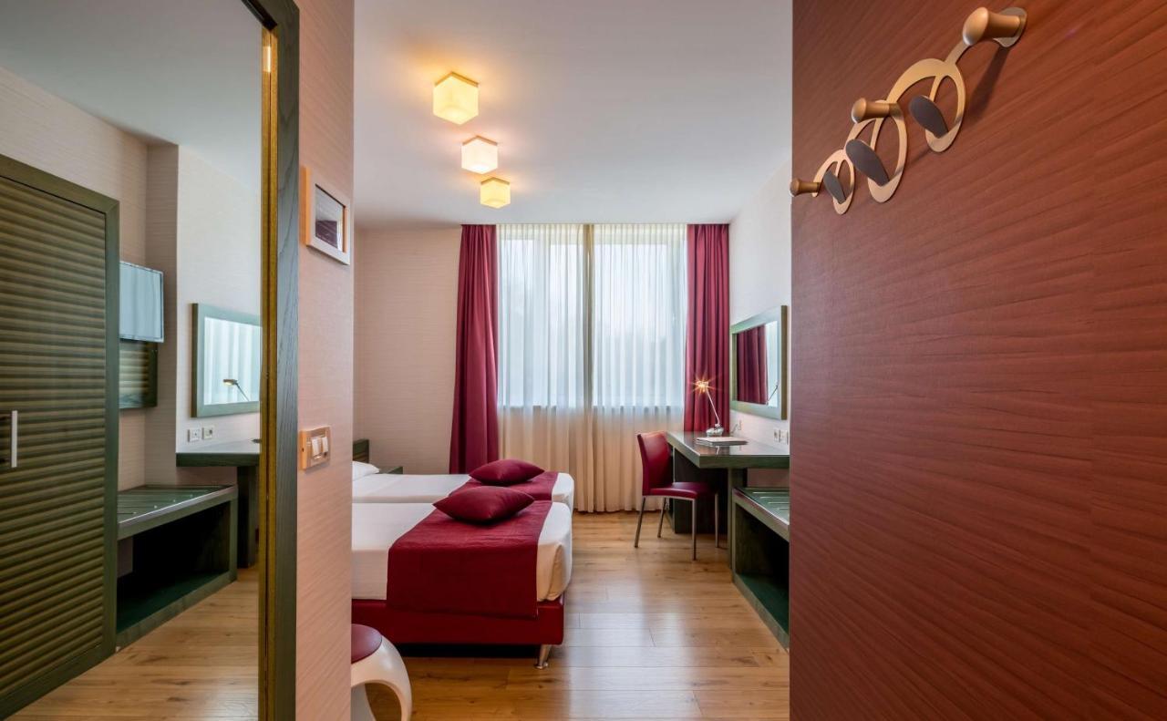 Best Western Ivrea Crystal Palace Банкетте Экстерьер фото