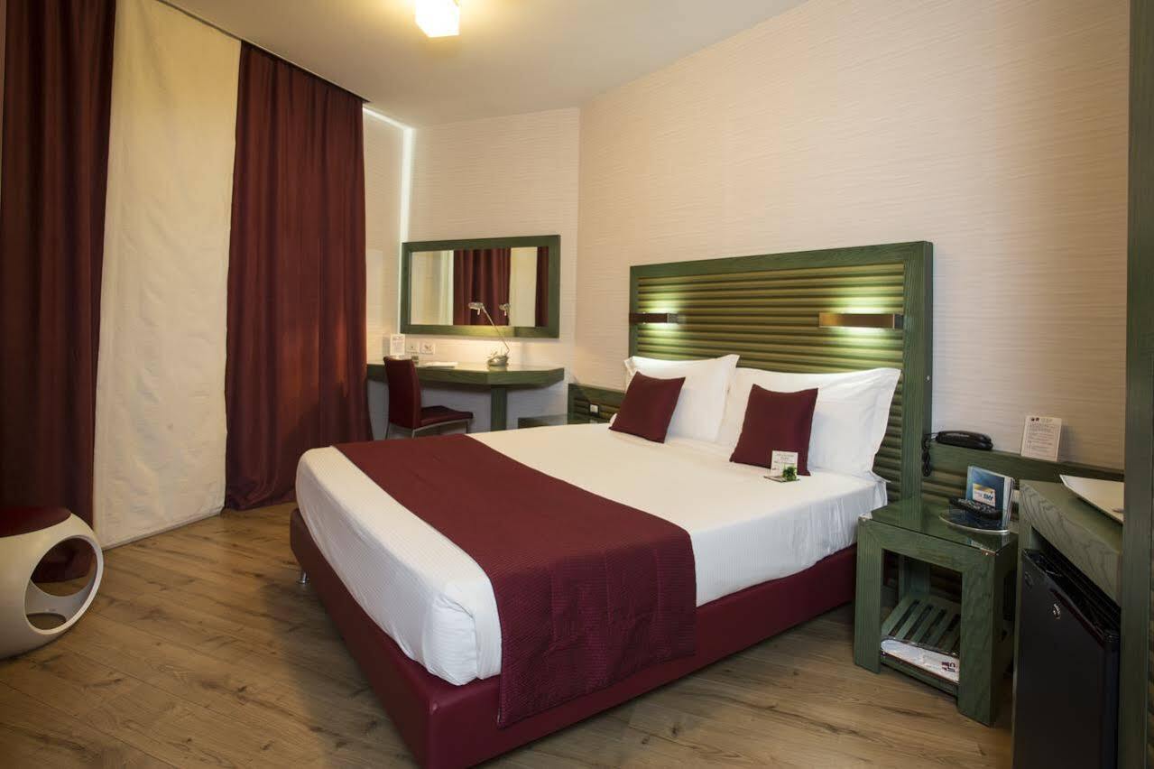 Best Western Ivrea Crystal Palace Банкетте Экстерьер фото