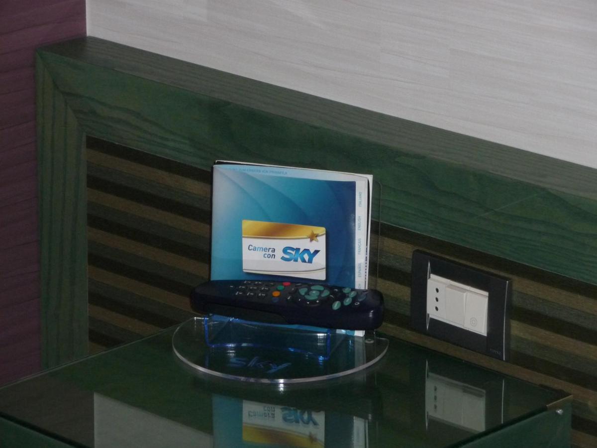 Best Western Ivrea Crystal Palace Банкетте Номер фото